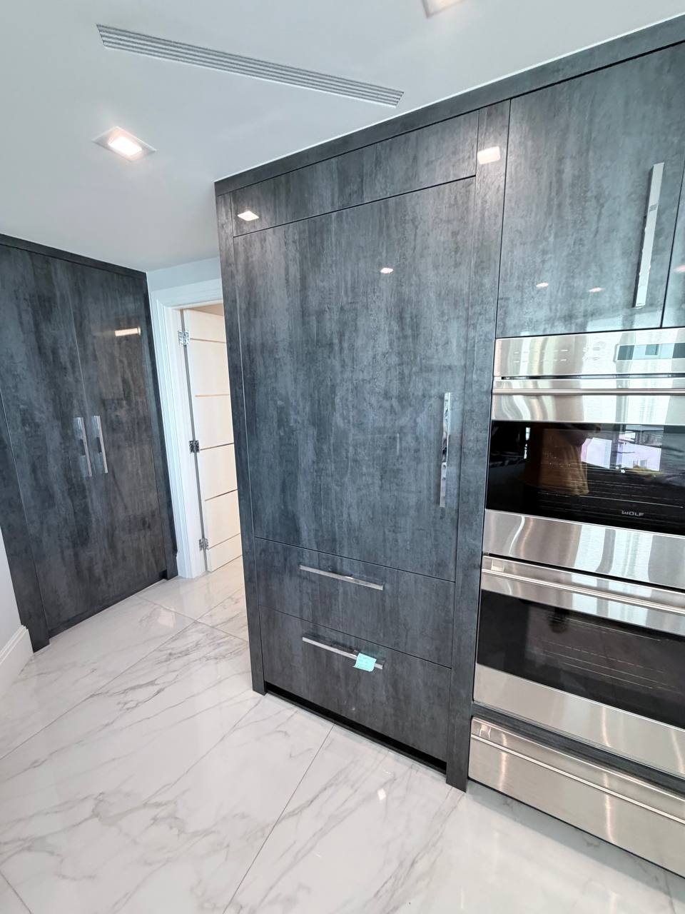 Custom Panel-Ready Sub-Zero & Wolf Wall Oven — Miami Beach