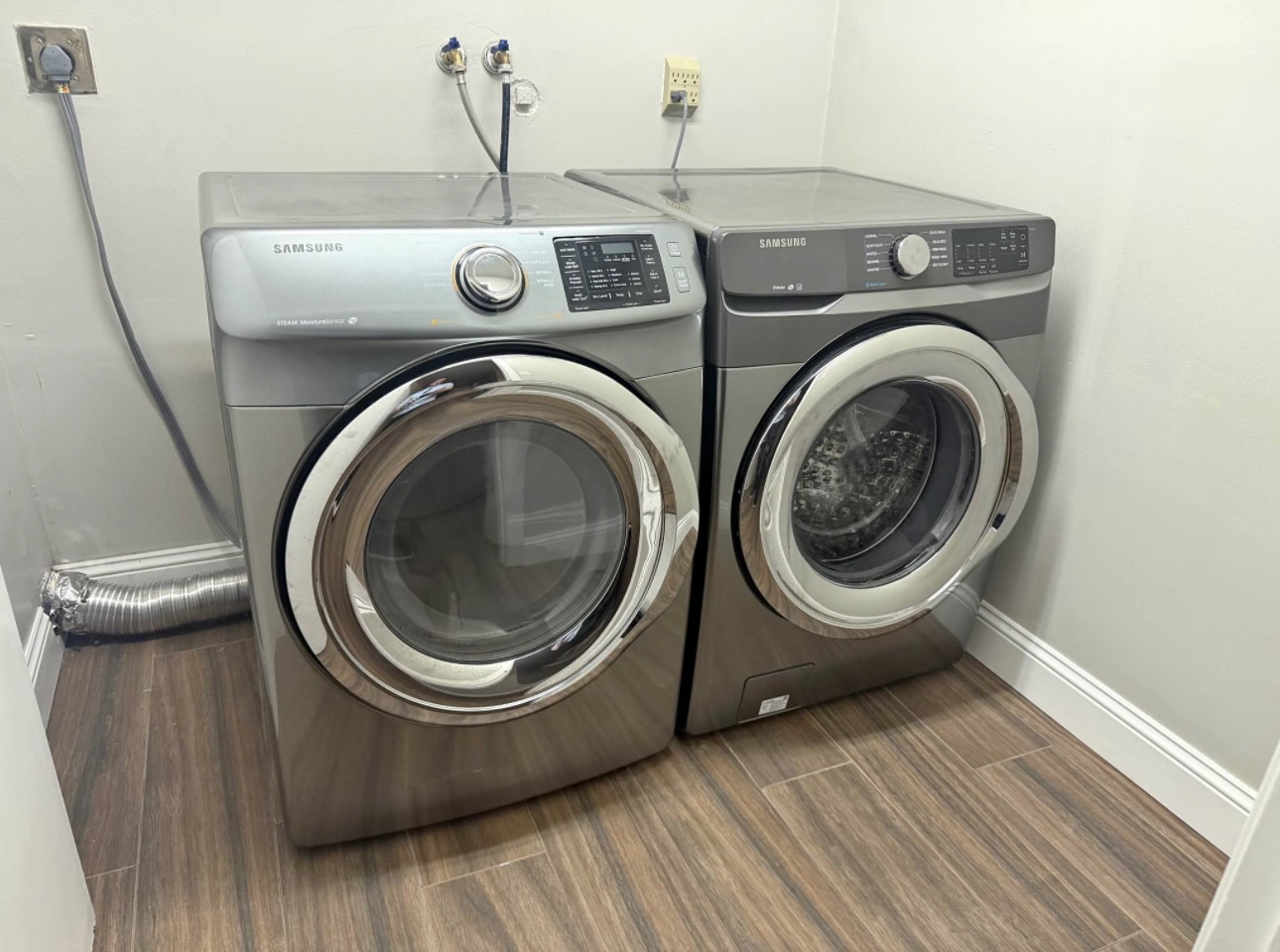 Samsung Steam Washer & Dryer — Hollywood