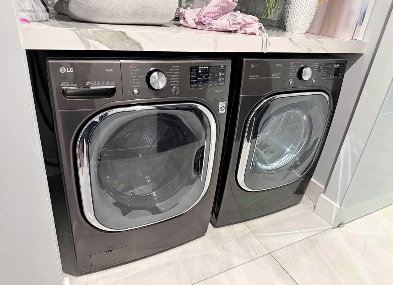 LG ThinQ Washer & Dryer Set — Boca Raton